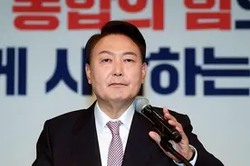不怕中国了？64.5%韩国人支持干涉中国统一，他们究竟有什么底气图片