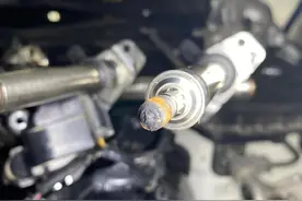 汽车发动机打火无力，感觉像是电量不足，这是什么情况图片