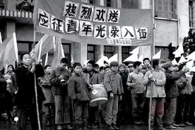 1972年底，我以副排长身份，去重庆奉节县接新兵图片