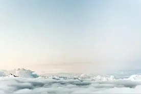 「大佬级论点素材」如何抵抗世俗，赤诚追梦？图片