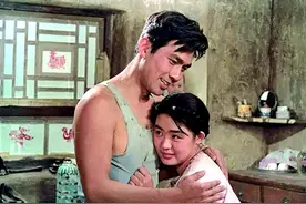 难忘40年前电影《牧马人》，朱时茂、丛珊主演，重要演员近况如何图片