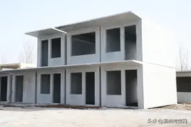 “搭积木”建房子 省时安全效率高 水泥模块组装房成建筑行业新宠图片