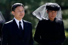 日本国歌只有28个字，翻译成汉字，就能发现他们的野心有多大图片