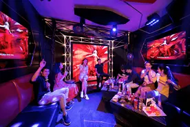 ktv喝酒唱歌发朋友圈的说说图片