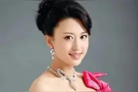 央视美女主持人张蕾：高清美图欣赏图片
