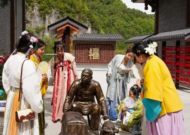 四川省民生研究会新媒体中心-官网