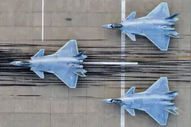 美媒：歼20是先进优势战机，大批量列装解放军将追平美军空中优势图片