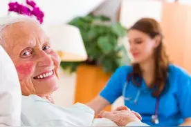 陪护的日子，让我亲身体会了什么叫：未经他人苦，莫劝他人善图片