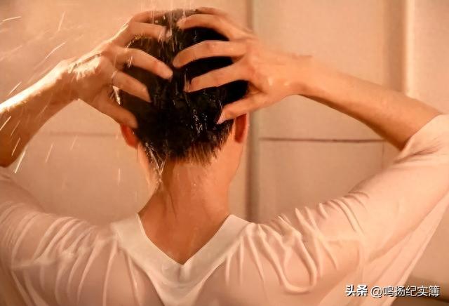 女子旅游三天被侵犯多达30次，医生：这辈子都要坐在轮椅上了