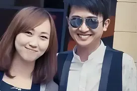 杨帆：暗恋张蕾多年无果？与妻子从校服到婚纱生两女，有滋有味图片