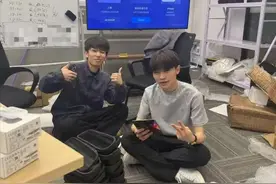 3个月狂赚40多万！杭州大二学生发现闲鱼的秘密，组建团队开公司图片