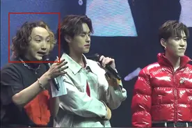 中国粉丝硬杠“港独”主持人：不能让他赚着我的钱，还砸我的碗图片