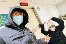 刘维宣布暂退娱乐圈，母亲癌症复发病情危险，圈内好友施以援手图片