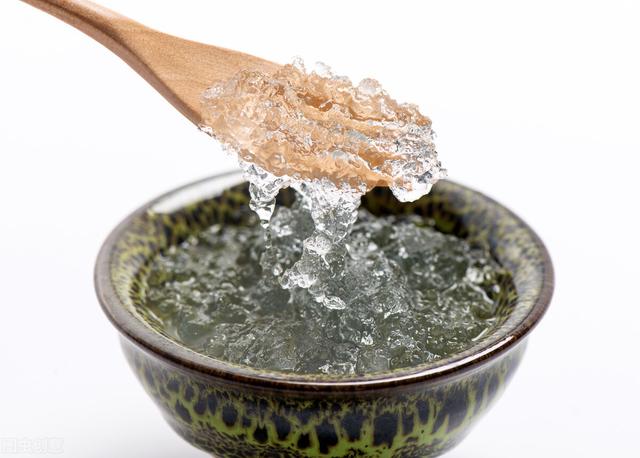 孕妇一天吃多少克干燕窝合适 2025年孕妇一天吃几克干燕窝