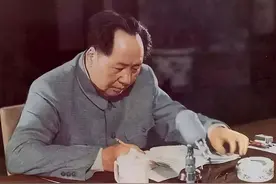 1963年元旦，郭沫若发布新年贺词，毛主席看到后创作出经典之作图片