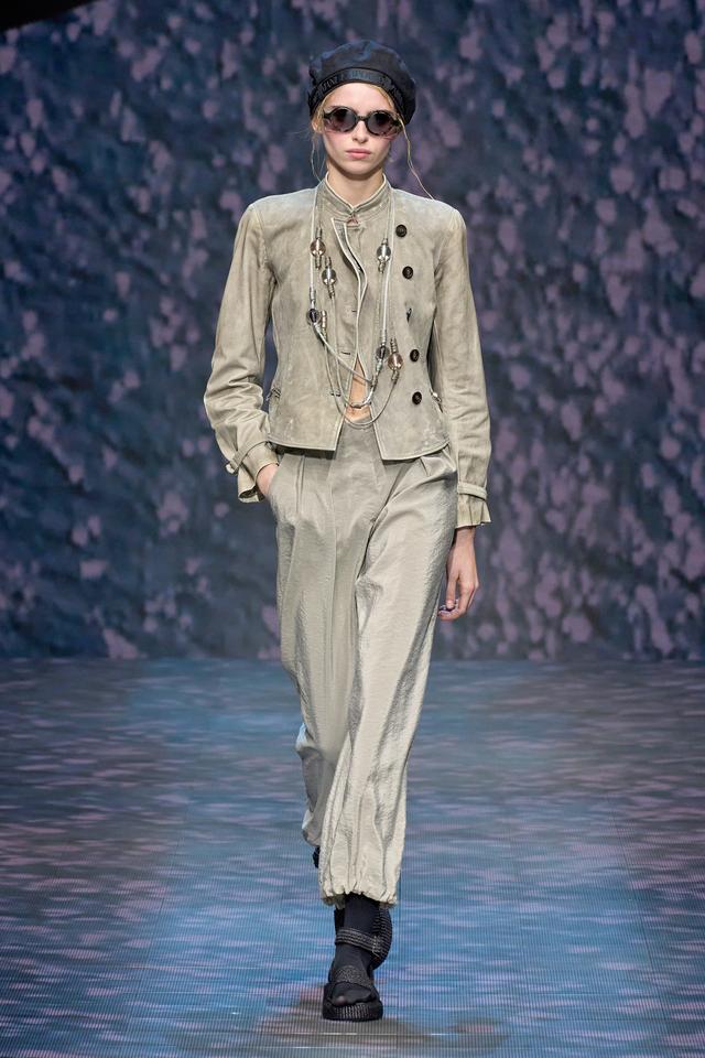 ������Armani2023����ϵ�н���������������Ϊ�������