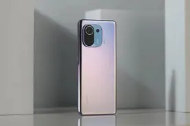 MIUI14+3年质保，小米11被雷军成功盘活，同年份机型还有谁？图片