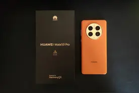 华为太猛了，Mate50突降1370元，512GB+北斗卫星消息+鸿蒙OS4.0图片