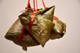 煮粽子，有人用冷水，有人用开水！其实都不对，教你正确做法图片