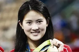 陈若琳3岁被抛弃，斩获22个世界冠军后生母来认亲,今把徒弟宠成宝图片