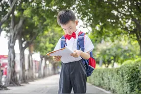 中考古诗词鉴赏——《使至塞上》赏析图片