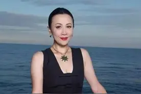 刘嘉玲、周迅和李宇春被某知名导演点名要生娃，否则就要被封杀图片