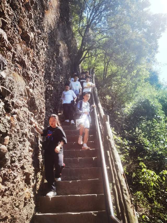 四川省民生研究会新媒体中心-官网