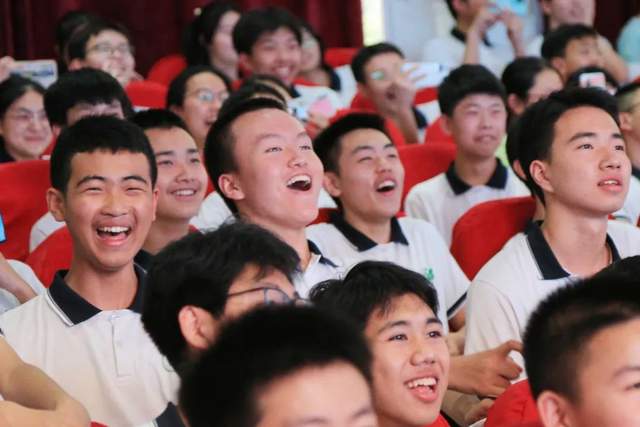 四川省民生研究会新媒体中心-官网