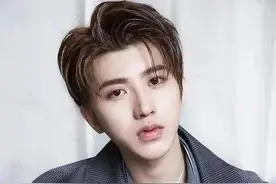 蔡徐坤被曝一夜情后女方怀孕，蔡母要求女方打胎，还派人监督跟踪图片