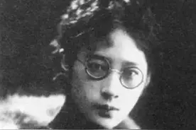 医生说她活不过50岁，张允和回家制定“3不原则”，健康活到93岁图片