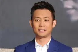 张译：守候植物人初恋10年，妻子二婚带娃还是丁克，如今很幸福图片