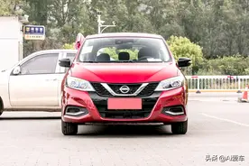 省油日系自吸代步小车，空间够用停车方便，耐用省心，骐达TIIDA图片