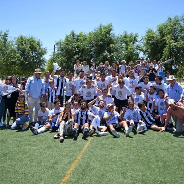 塞维利亚双雄力压巴萨马竞，狂热球迷功不可没