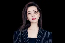 云南盛产美女！娱乐圈的7位云南女星，个个天然去雕饰，堪称绝色图片