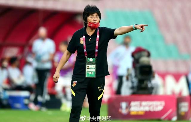 逆境绝发!这些女足精神值得讲给孩子听