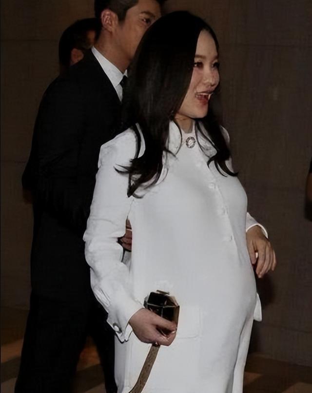 明星生娃历险记:怀孕9个月流产,胎儿畸形,胚胎发育不全