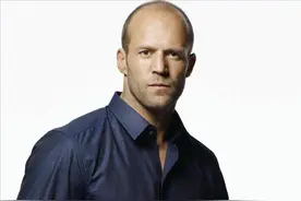 一路走好！八月刚过半就有5位名人去世，最小的倒在做公益的路上图片