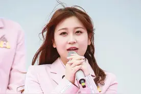 还记得《创1》里的高秋梓吗？怎么都在嗑她的cp啊？图片