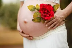 0-40周孕期营养大全：钙、铁、DHA...各阶段重点要补啥？图片