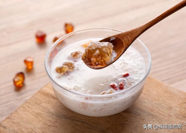 燕窝是什么时候吃吸收的最好 2026年燕窝什么时候吃吸收比较好 燕窝是什么时候吃吸收的最好 2026年燕窝什么时候吃吸收比较好