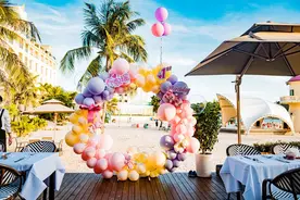 猛龙过江1：加代长春参加生日宴，赵三热情给面子图片