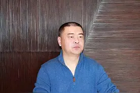 外逃的资本巨鳄，掏空上市公司30亿，超6万人“血本无归”图片