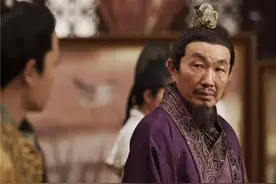 杨国忠到底有多奢靡？一脸奸相，取暖有肉屏风，吃饭用肉台盘图片