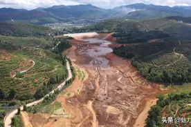 民生关注丨高冲水库为什么干涸？群众用水怎么办？看过来→图片