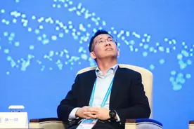 14年，不够字节站稳地产江湖图片