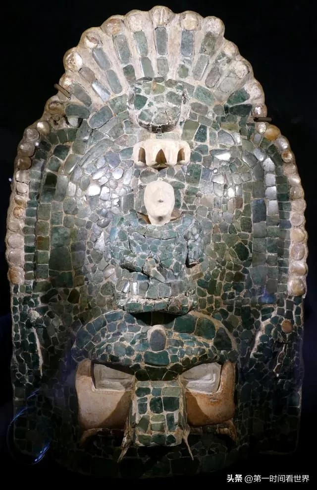 平壤最大的妓院,朝鲜航空的乘务员,39张图看世界