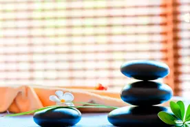 该来的，躲不开；该走的，留不住图片