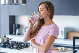 母婴水智商税揭秘：农心、泉阳泉正在上演“换壳”把戏？图片