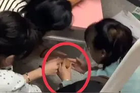 因封校无法外出，女大学生自制麻将放飞自我，灵魂画手的幺鸡走红图片