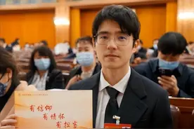 他也“塌房”了？日入200万也要拿“特权”，还拉半个娱乐圈垫背图片